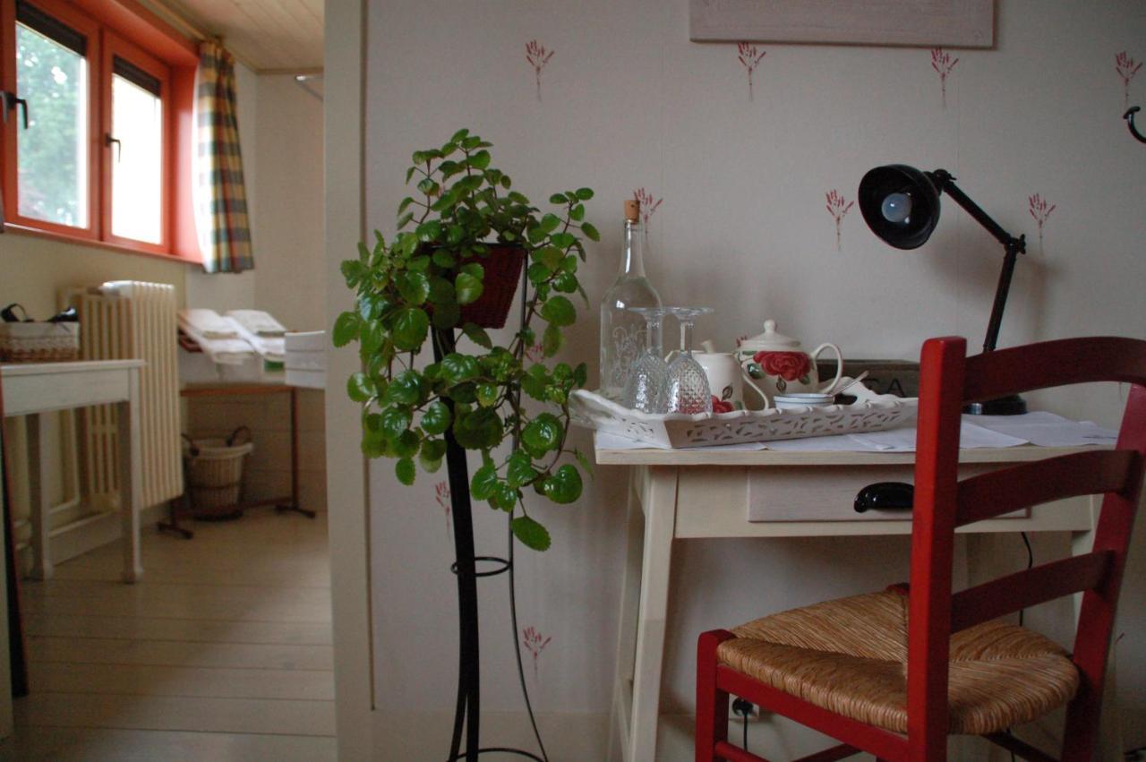 B&B Eenvoud In Overvloed Vleteren ภายนอก รูปภาพ
